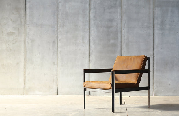 Heerenhuis - Handmade Armchair "Cargo" Leather & Metal.