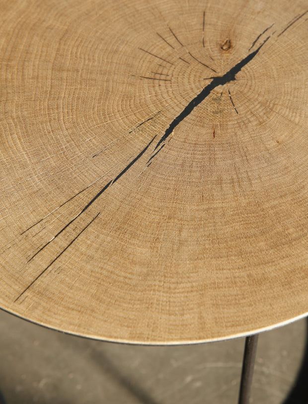 Heerenhuis - Beautiful Handmade Side Table "Nimbus" Oak & Metal.