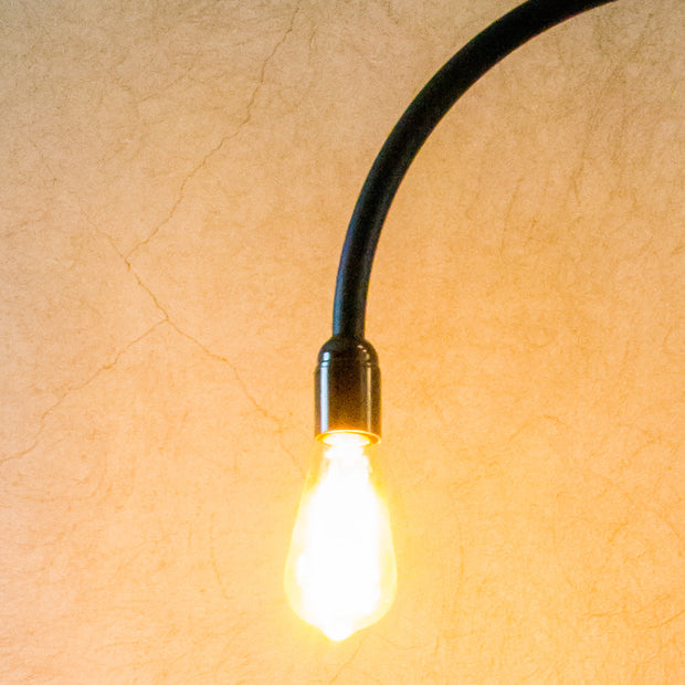 Bultin Minimalistic Floor Lamp - Colourful Eye-Catcher with Concrete & Steel.