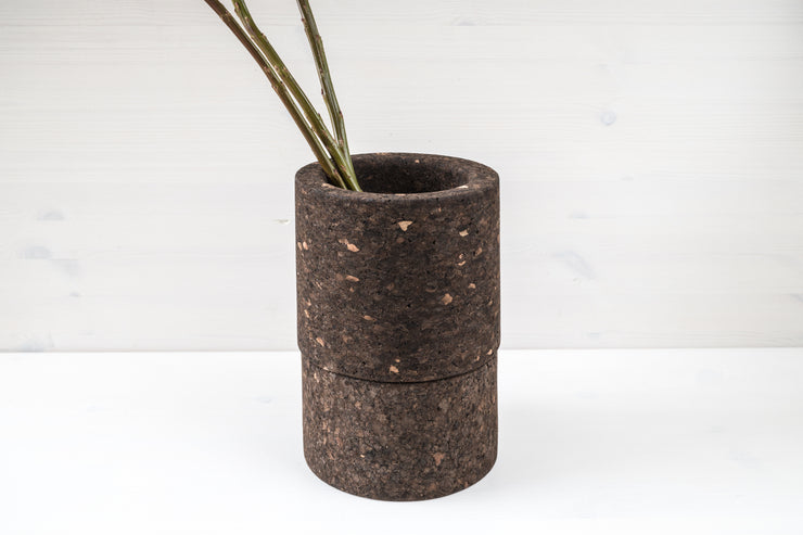 Studio Corkinho - Natural Design Cork Vase - Mother Cylinder High.